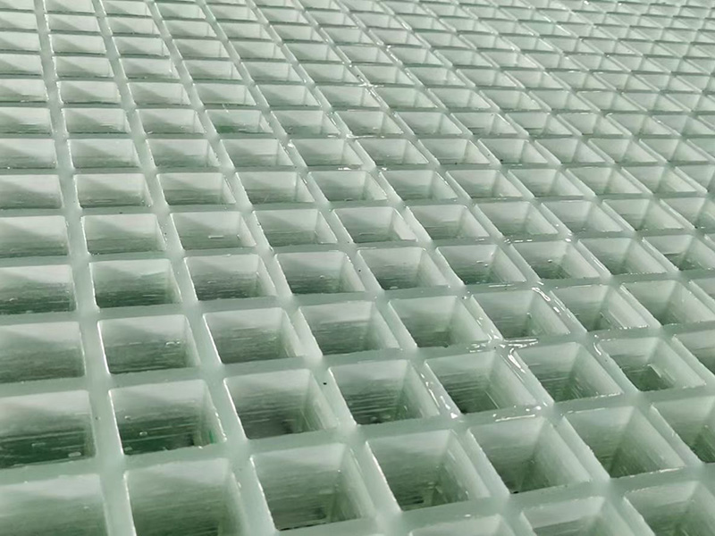 FRP transparent grating
